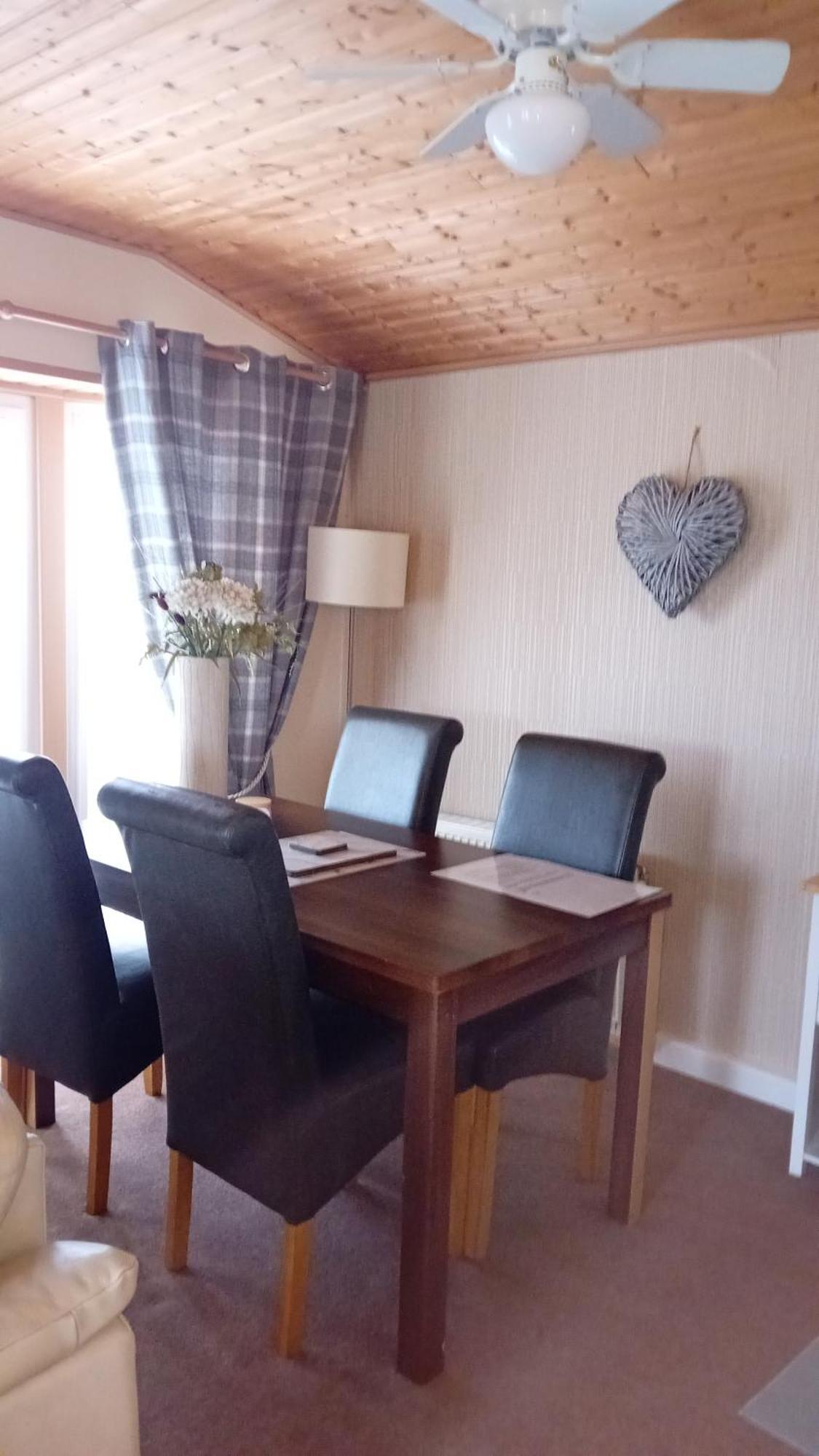 Baytree Lodge At Three Lochs Holiday Park, New Ask About Our Packages Birthday ,Anniversary,Family,Pamper Packages Available Balminnoch Екстер'єр фото